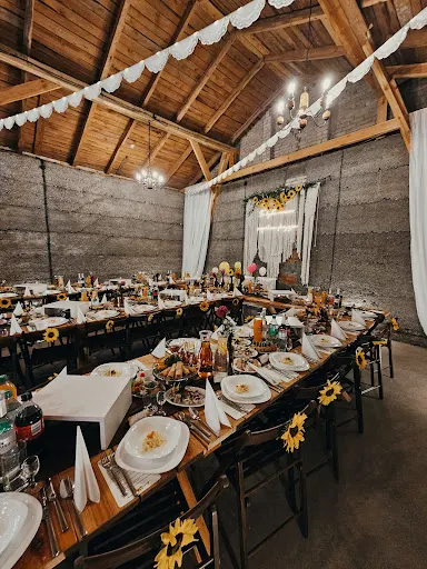 Siedlisko Kaczkowizna Stodoła weselna